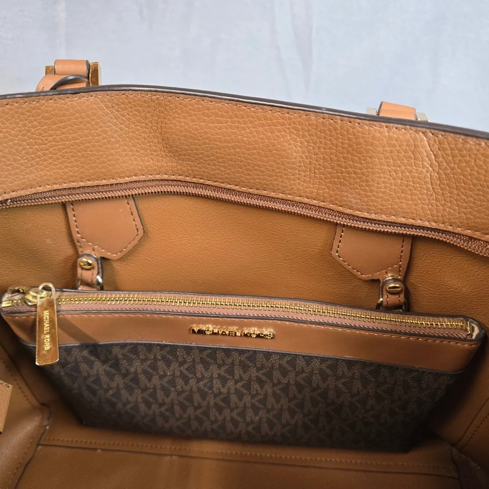Luggage‎ Brown Pebbled Leather Bag 35H0GKFT9T